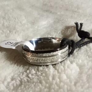 ANTHONY JACOBS MENS SIZE 12 BRAND NEW STAINLESS STEEL RING!!